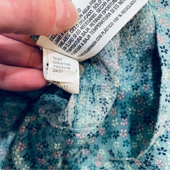 The nines by HATCH Mini Ditsy Green Floral Maternity Top XL - Picture 11 of 11